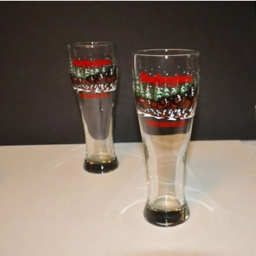 Set of 2 Official Budweiser Clydesdale Beer Glasses